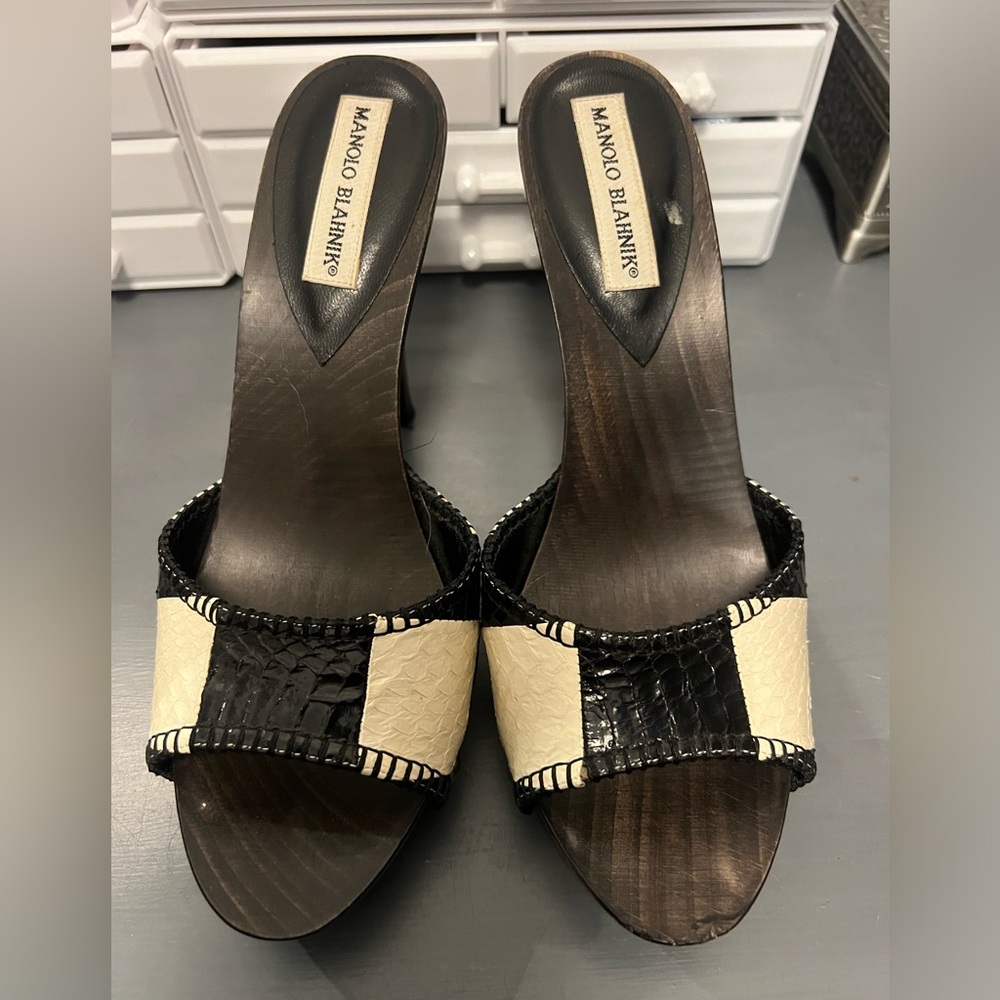 Manolo Blahnik Mule, size 39